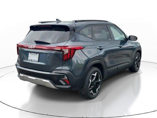 Gravity Gray 2025 Kia Seltos S