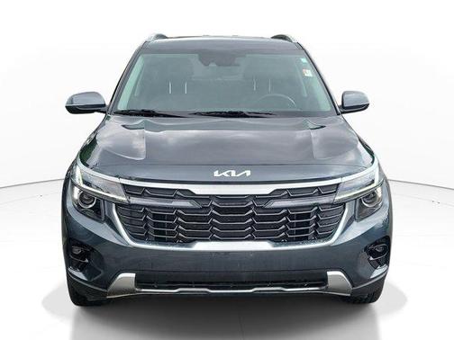 Gravity Gray 2025 Kia Seltos S