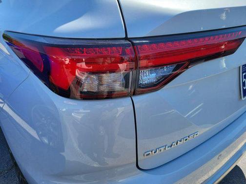 2024 Mitsubishi Outlander SE 2.5 S-AWC