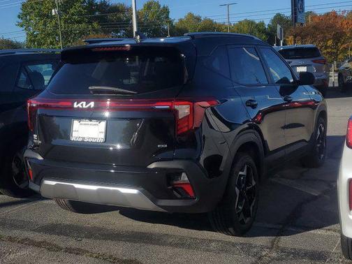 2025 Kia Seltos S