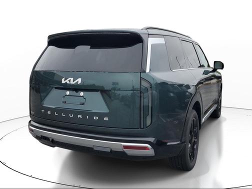 Black / Jade 2027 Kia Telluride Hybrid SX