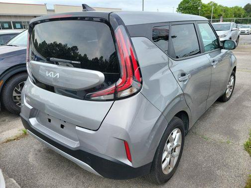 Steel Gray 2025 Kia Soul LX