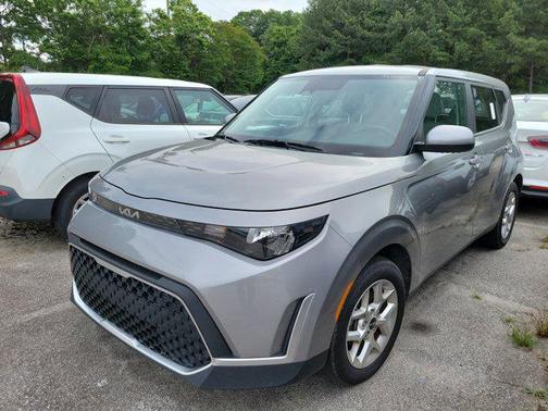 Steel Gray 2025 Kia Soul LX