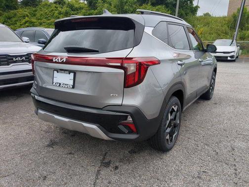 2025 Kia Seltos EX