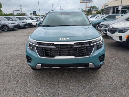 2025 Kia Seltos EX