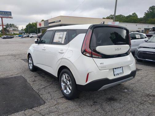 2025 Kia Soul LX