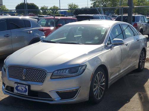 2017 Lincoln MKZ Base