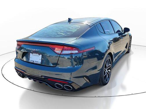 2022 Kia Stinger GT-Line