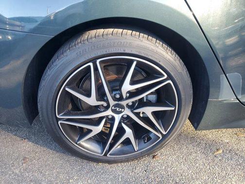 2022 Kia Stinger GT-Line