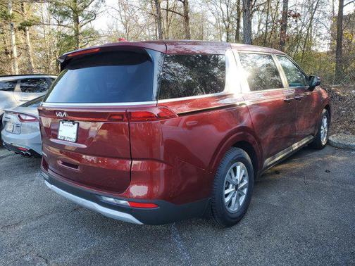 2023 Kia Carnival LX