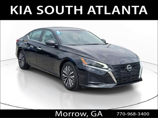 Super Black 2025 Nissan Altima SV FWD