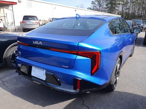 2025 Kia K4 GT-Line Turbo