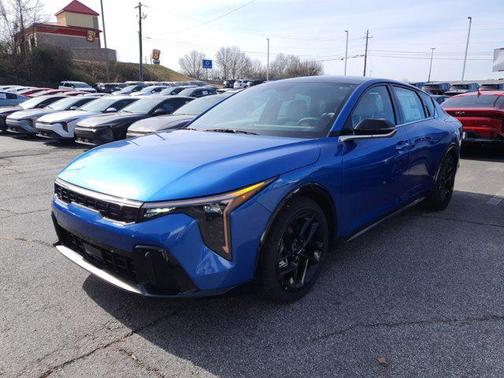 2025 Kia K4 GT-Line Turbo