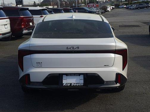 2025 Kia K4 GT-Line