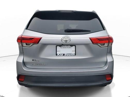 2019 Toyota Highlander LE I4