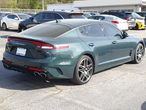 2022 Kia Stinger GT1