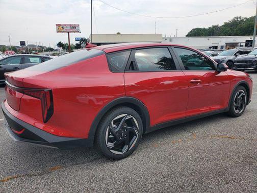 2025 Kia K4 EX