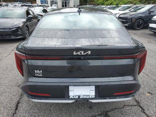 2025 Kia K4 LX