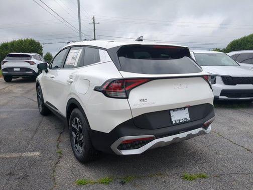 2025 Kia Sportage LX