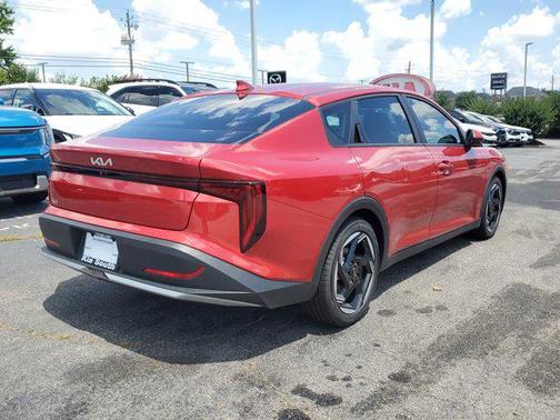 2025 Kia K4 EX