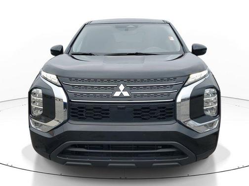 2024 Mitsubishi Outlander ES 2.5 2WD