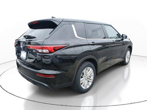 2024 Mitsubishi Outlander ES 2.5 2WD