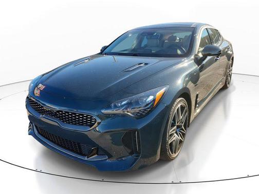 2022 Kia Stinger GT2