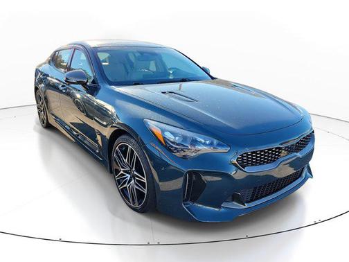 2022 Kia Stinger GT2