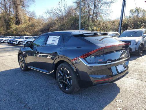 2025 Kia EV6 Wind