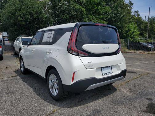 2025 Kia Soul LX