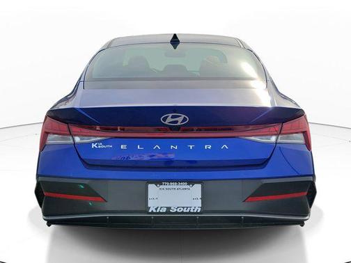 2025 Hyundai ELANTRA SEL