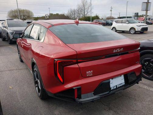 2025 Kia K4 GT-Line