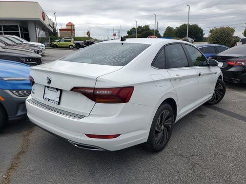 2019 Volkswagen Jetta 1.4T SEL Premium