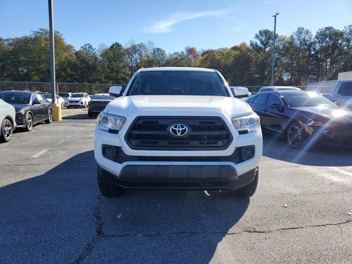 2017 Toyota Tacoma SR