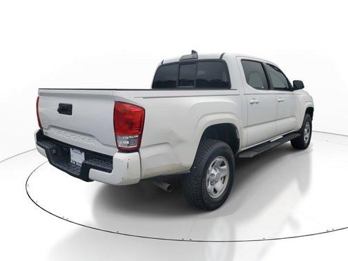 2017 Toyota Tacoma SR