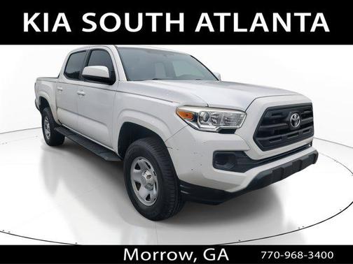 2017 Toyota Tacoma SR