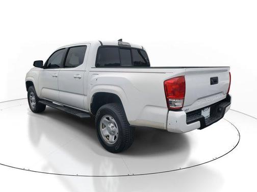 2017 Toyota Tacoma SR