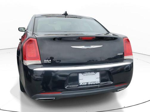 2016 Chrysler 300 S