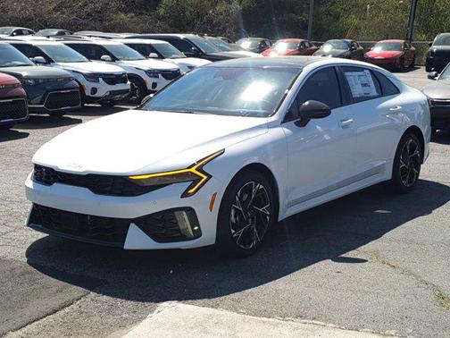 2025 Kia K5 GT-Line