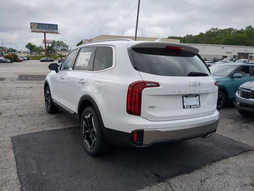 2025 Kia Telluride S