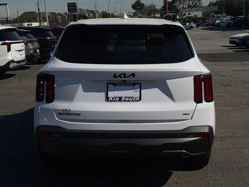 2025 Kia Sorento SX