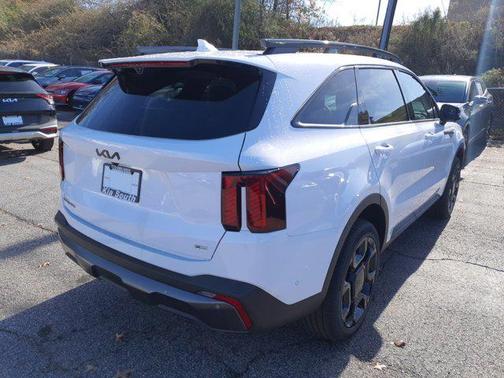 2025 Kia Sorento SX