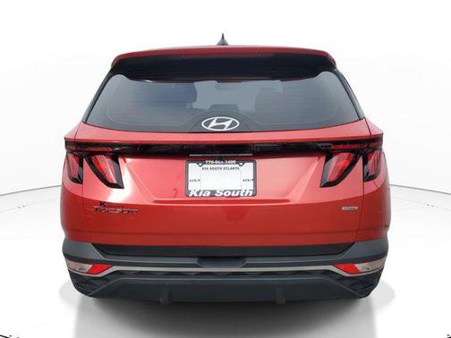 2023 Hyundai TUCSON SE