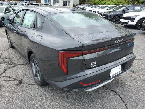 2025 Kia K4 LX