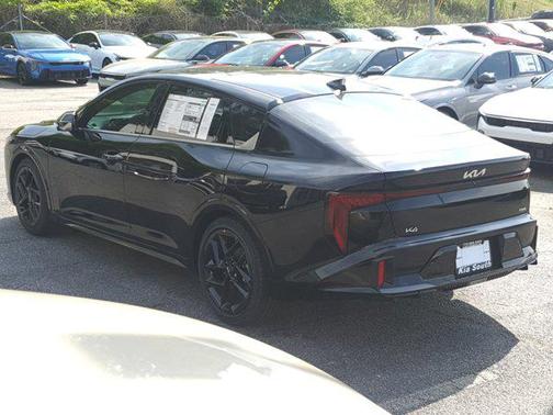 2025 Kia K4 GT-Line Turbo