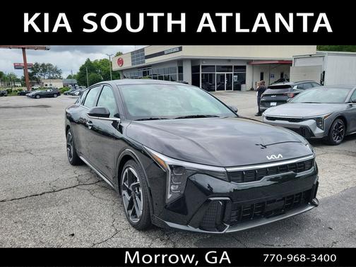 Aurora Black Pearl 2026 Kia K4 GT-Line