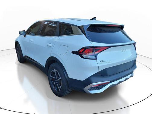 2023 Kia Sportage Hybrid LX