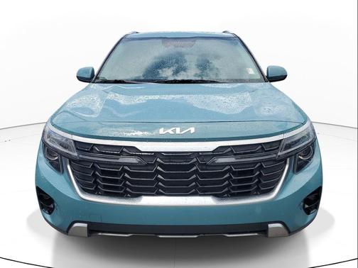 Pluton Blue 2025 Kia Seltos EX