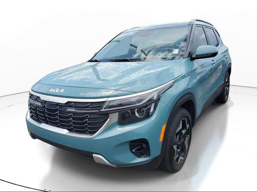 Pluton Blue 2025 Kia Seltos EX