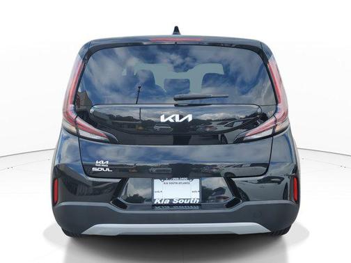 2023 Kia Soul S